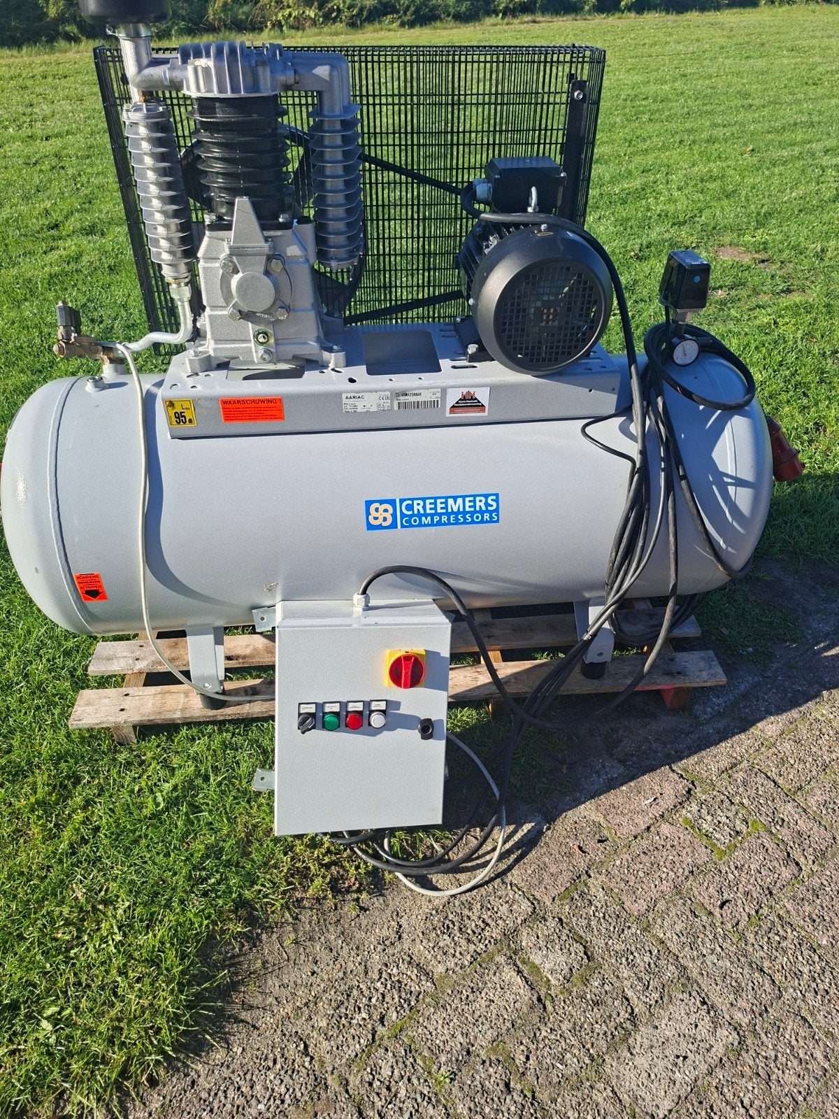 compressor merk Creemers, Ophalen of Verzenden