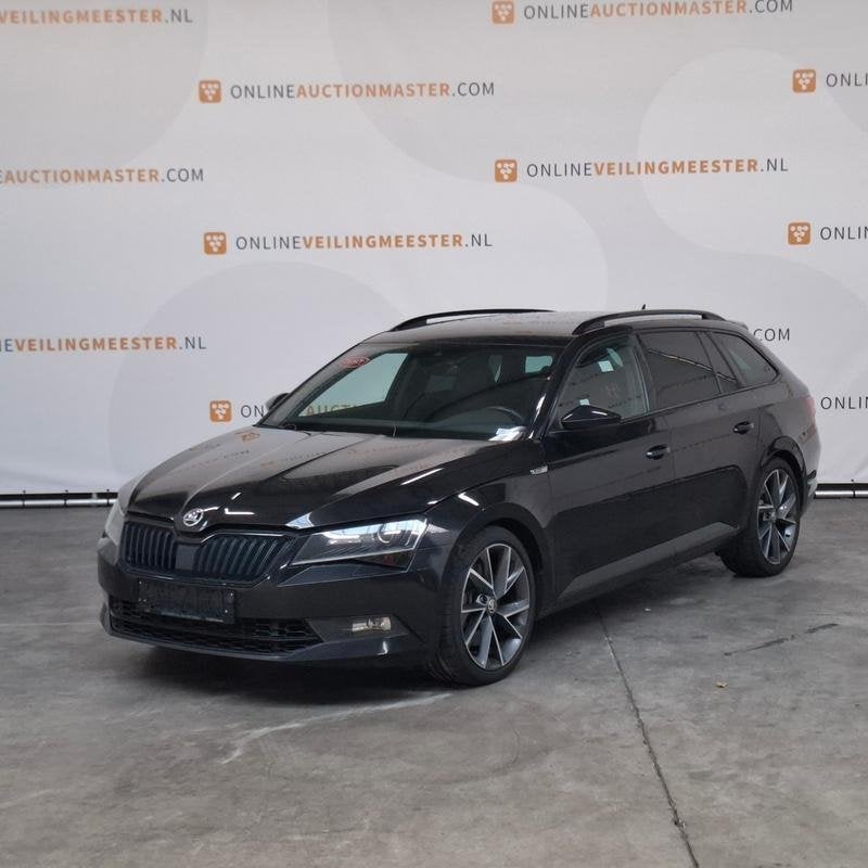 Personenauto, Skoda, Superb 2.0 DSG 200kw 4x4, 2019, Automaat, Overige modellen, Overige carrosserieën, Overige brandstoffen