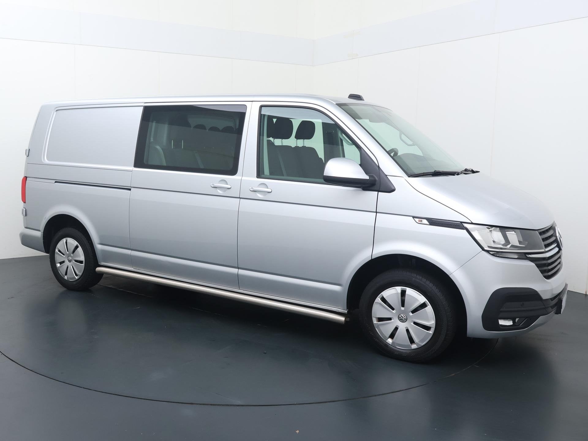 Volkswagen Transporter 2.0 TDI L2H1 30 DC Highline | 150 PK, Auto's, Bestelauto's, Stof, Gebruikt, 4 cilinders, 2500 kg