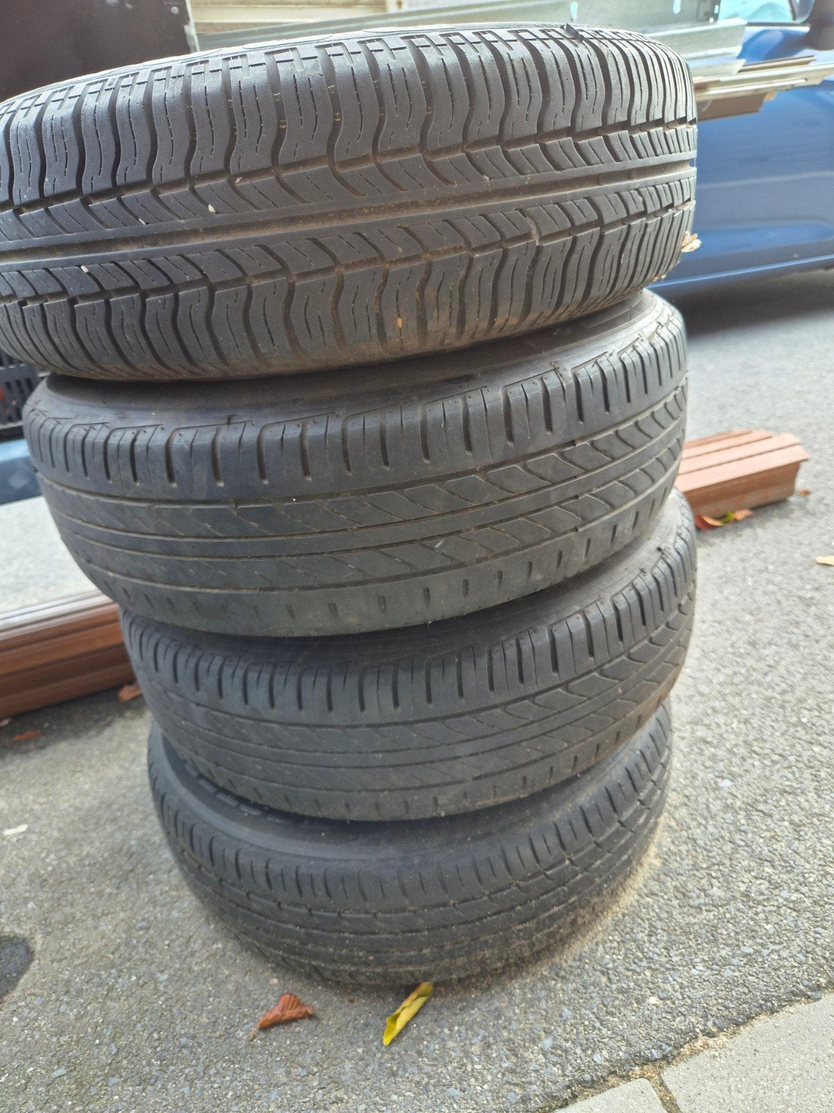 4x 14 inch stalen velgen met wieldoppen en goed profiel, Ophalen, Gebruikt