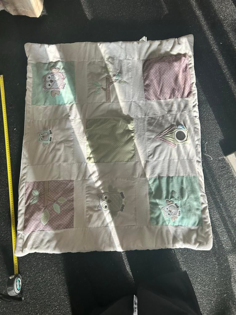 Speelkleed wit groen met uiltjes 80x99 cm, Ophalen of Verzenden, Gebruikt