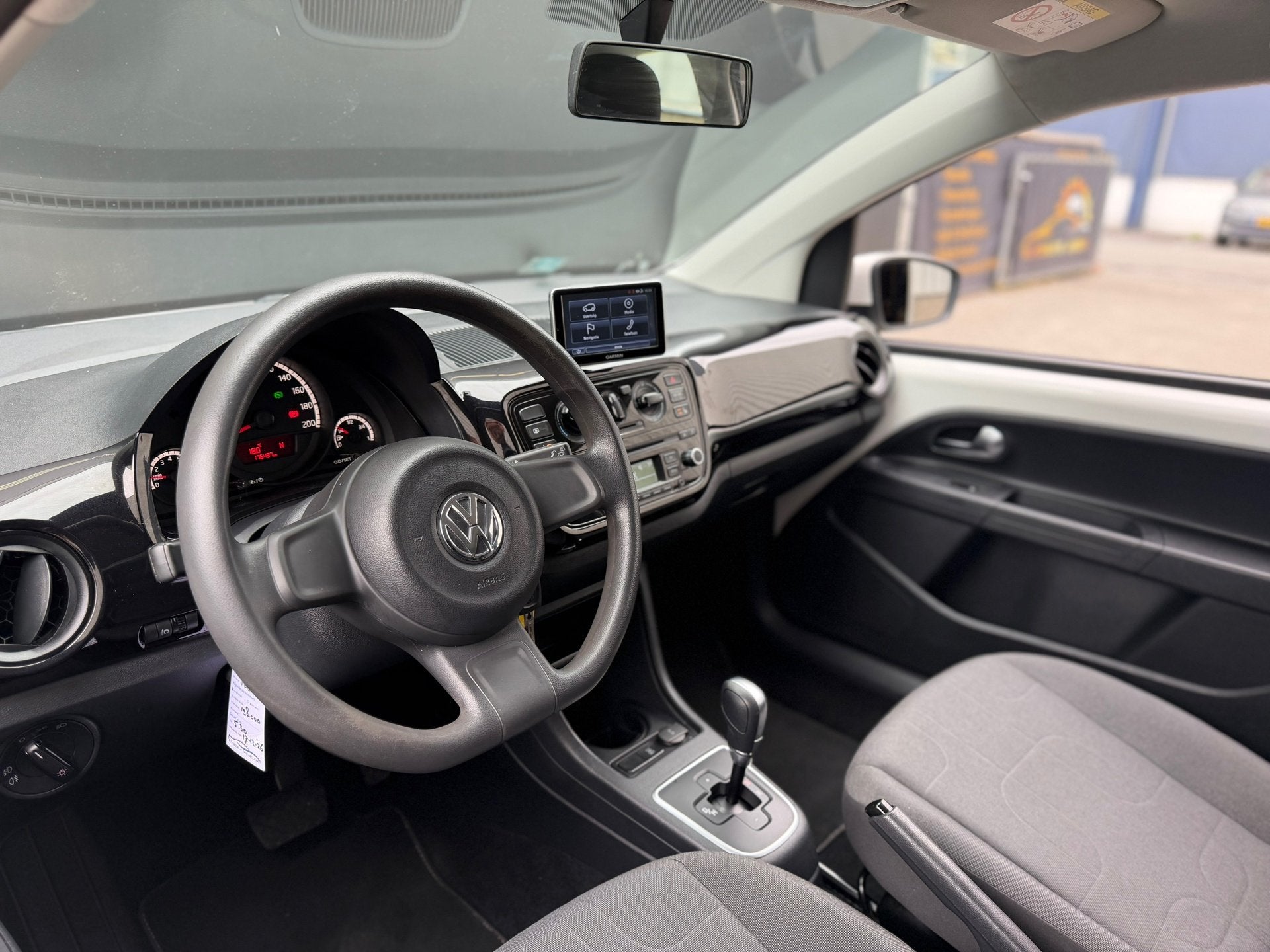Volkswagen Up! 1.0 move up! Automaat Stoelverwarming Navi, Euro 5, Stof, Gebruikt, Bedrijf