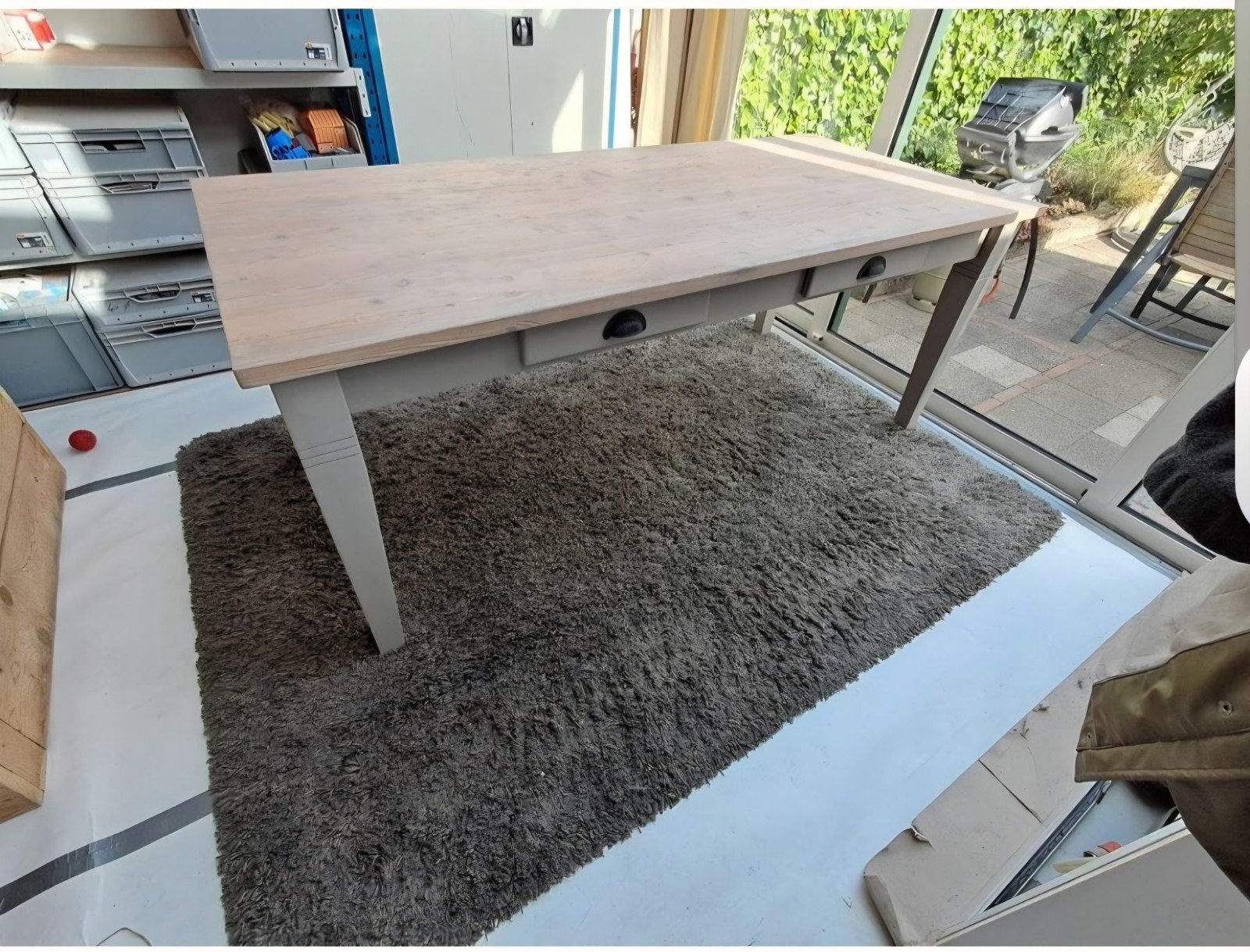 Eettafel met lichte houtnerf en twee lades, Huis en Inrichting, Ophalen, Gebruikt, 50 tot 100 cm, 150 tot 200 cm