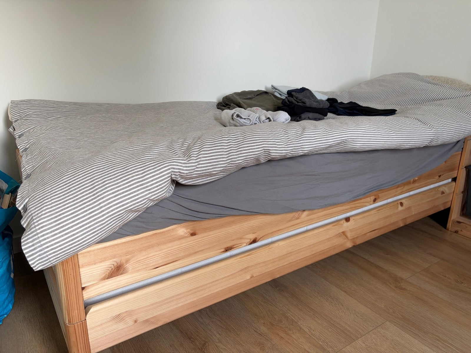 IKEA Utåker stapelbed/eenpersoonsbed (uitstekende staat), Ophalen, Zo goed als nieuw, 80 cm, 200 cm