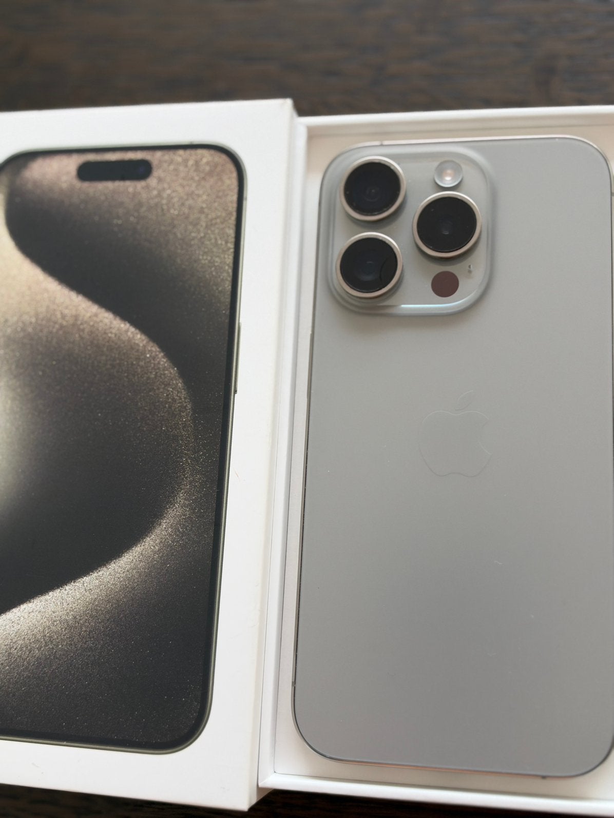 Iphone 15 PRO, 1 TB, natural titanium, Telecommunicatie, Ophalen, Zwart, 1 TB, Zo goed als nieuw