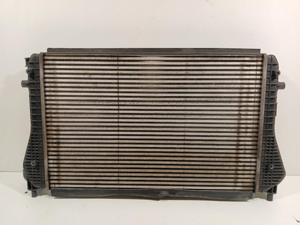 Intercooler radiateur Volkswagen Touran, Onderdelen@venauto.nl, Van der Ven Autorecycling B.V., Gebruikt, Ettenseweg 76, 4706 PB Roosendaal, The Netherlands