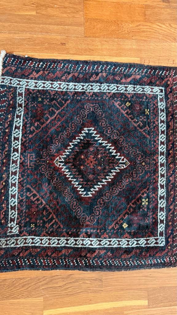 Klein Perzisch kleed 71x66, Ophalen, Gebruikt, 50 tot 100 cm, Rechthoekig