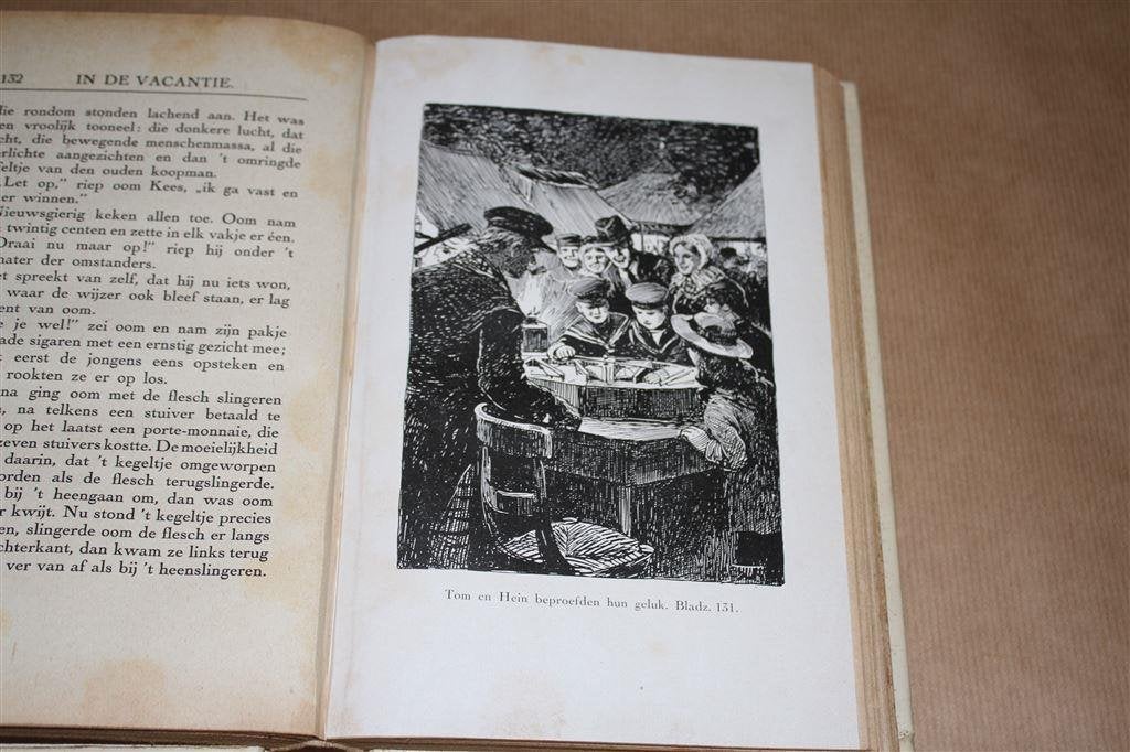 In de vacantie. Vletter. Bruna, 2e dr. 1920., Boeken, Ophalen of Verzenden, Gelezen