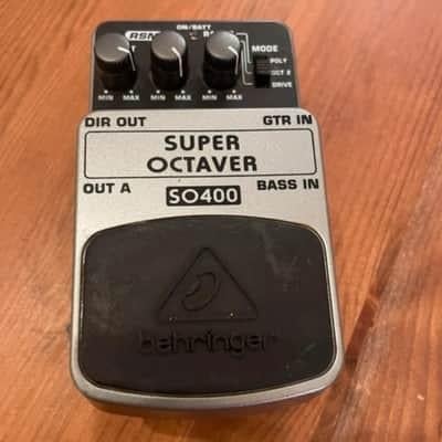 Behringer Super Octaver SO400.  (Boss OC-3 kopie), Verzenden, Zo goed als nieuw, Delay of Echo
