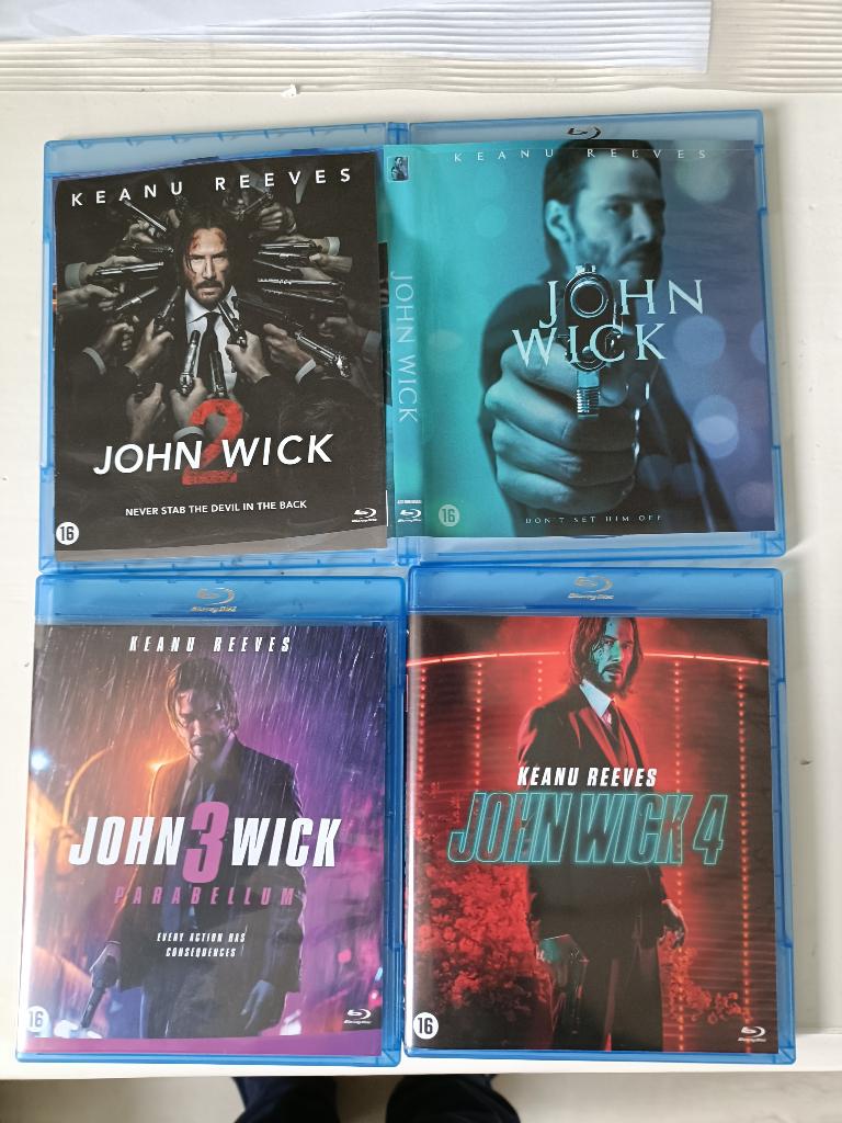 4 john wick blu-rays, Ophalen of Verzenden, Zo goed als nieuw, Actie