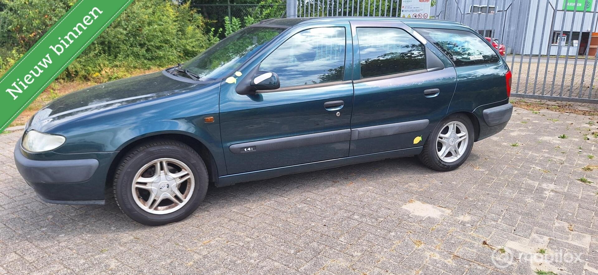 Citroen Xsara 1.4i Ligne Séduction, Auto's, Citroën, Stof, 4 cilinders, Bedrijf, Handgeschakeld
