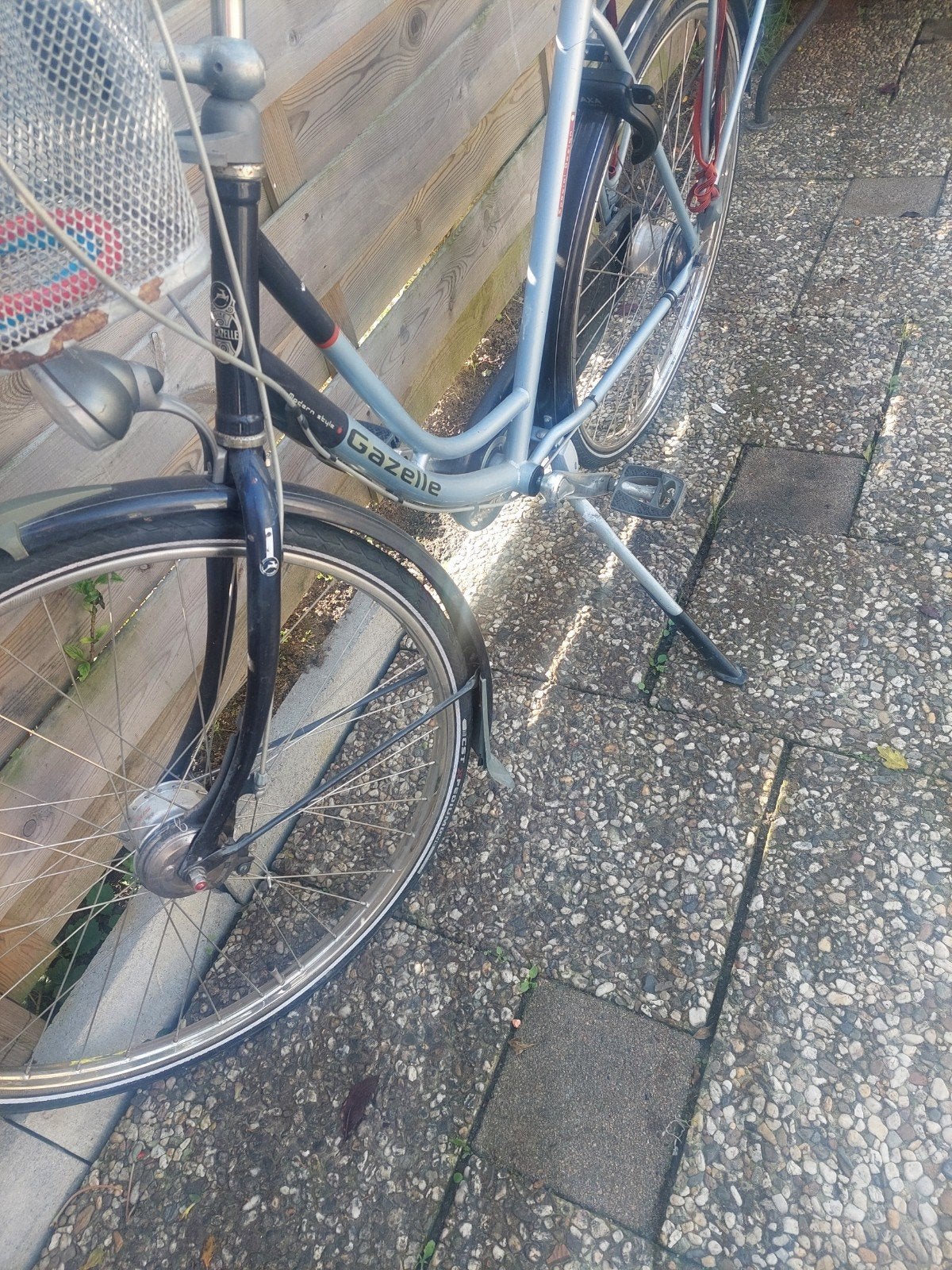 Gazelle Impala damesfiets nagekeken en nieuwe banden, Fietsen en Brommers, Ophalen