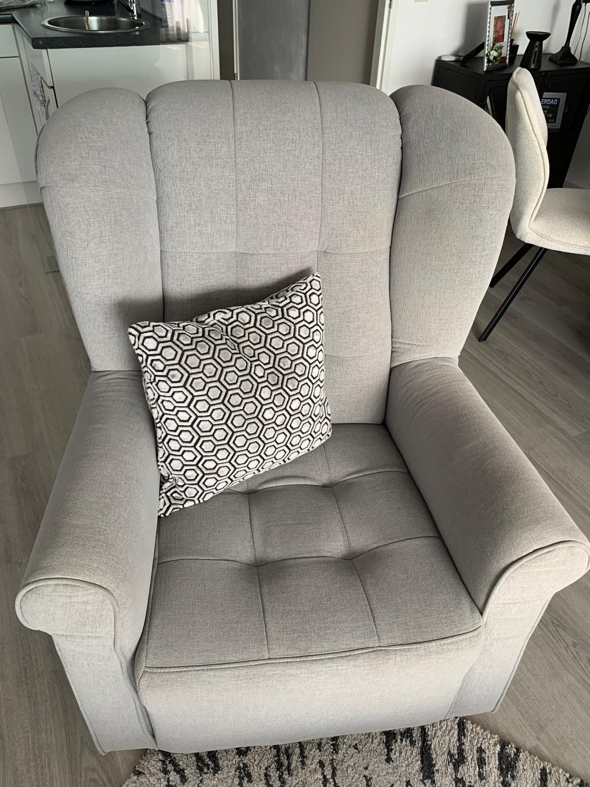 oor fauteuil, Ophalen, 75 tot 100 cm, 50 tot 75 cm