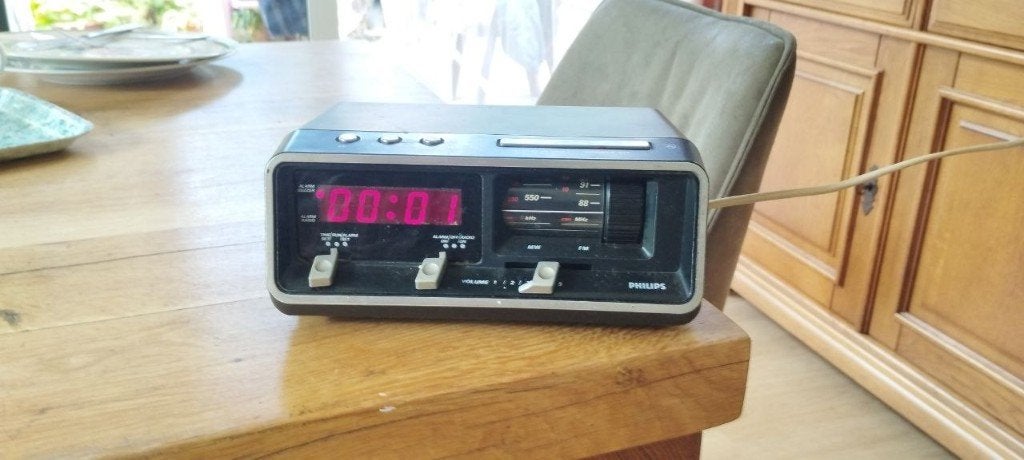 wekkerradio pz 1, Ophalen of Verzenden