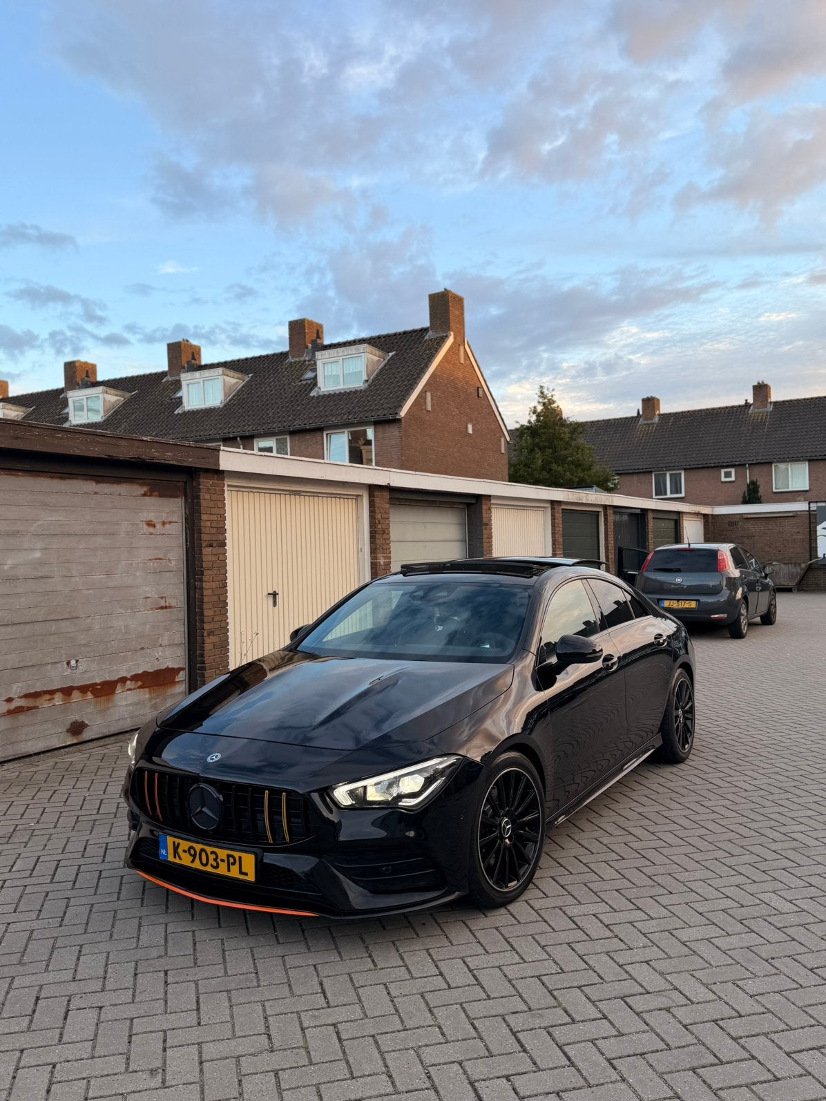 Mercedes-Benz CLA 200 d 150pk 8G-DCT 2020 Zwart, Auto's, Mercedes-Benz, CLA, Zwart, Bedrijf, Diesel