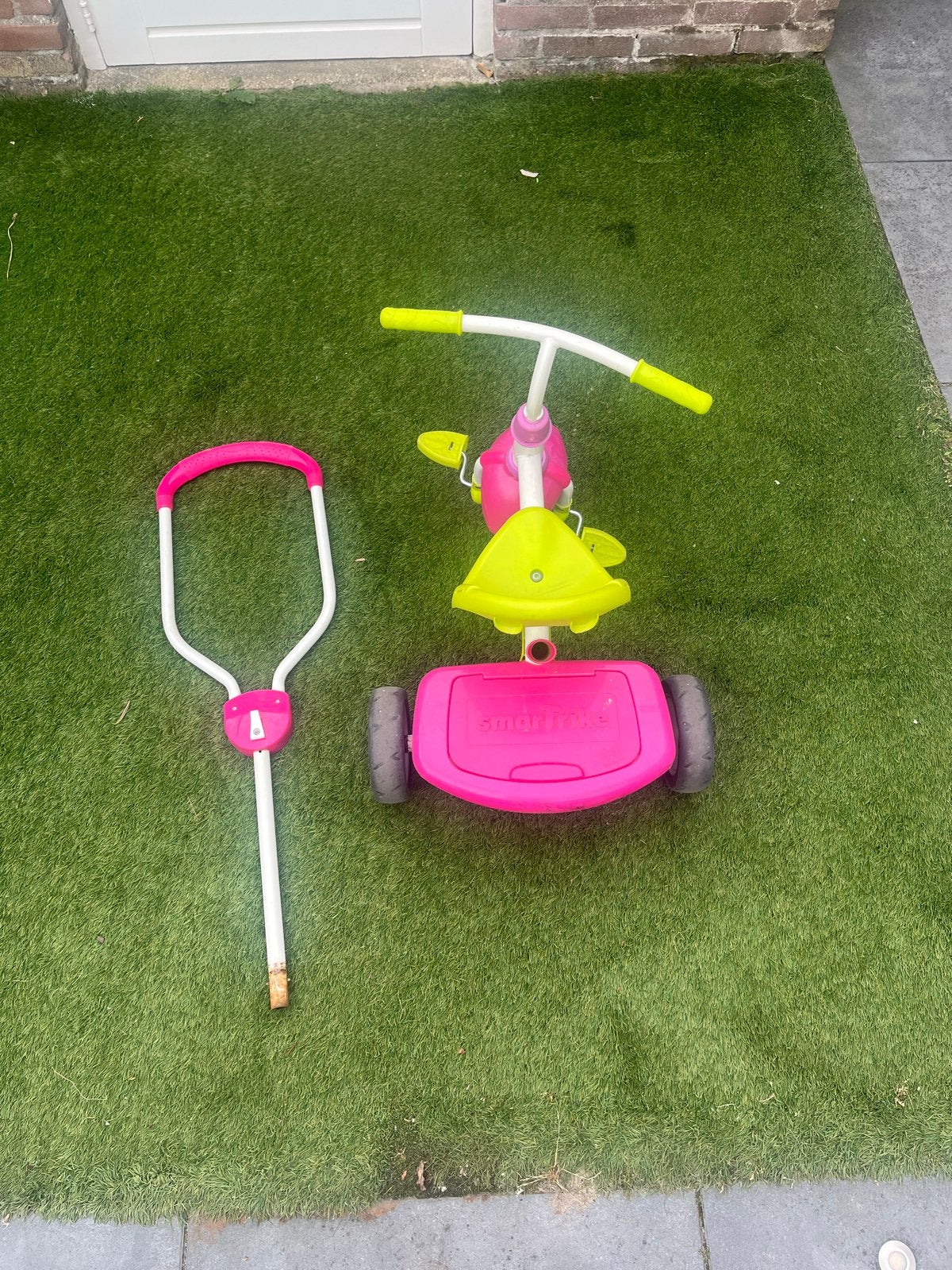 Smartrike driewieler met duwstang - Roze/Groen, Fietsen en Brommers, Ophalen, Gebruikt, Duwstang
