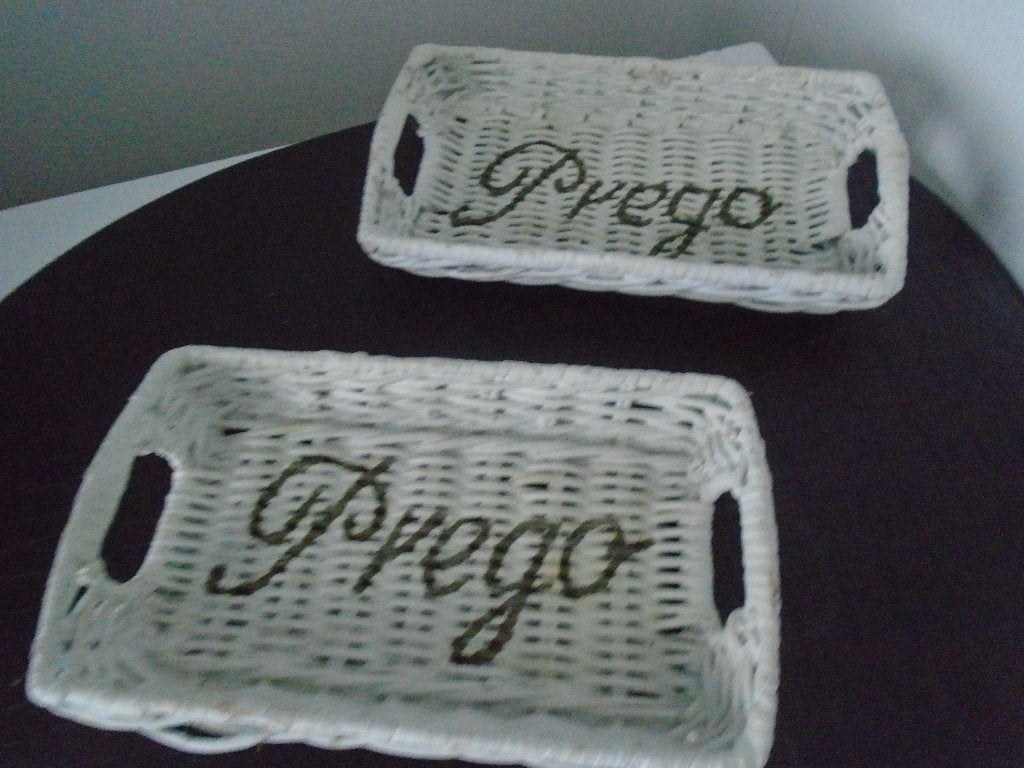 2x Riviera Maison Prego Rattan mini Dienblad ZGAN, Verzenden, Zo goed als nieuw, Rechthoekig, Overige materialen