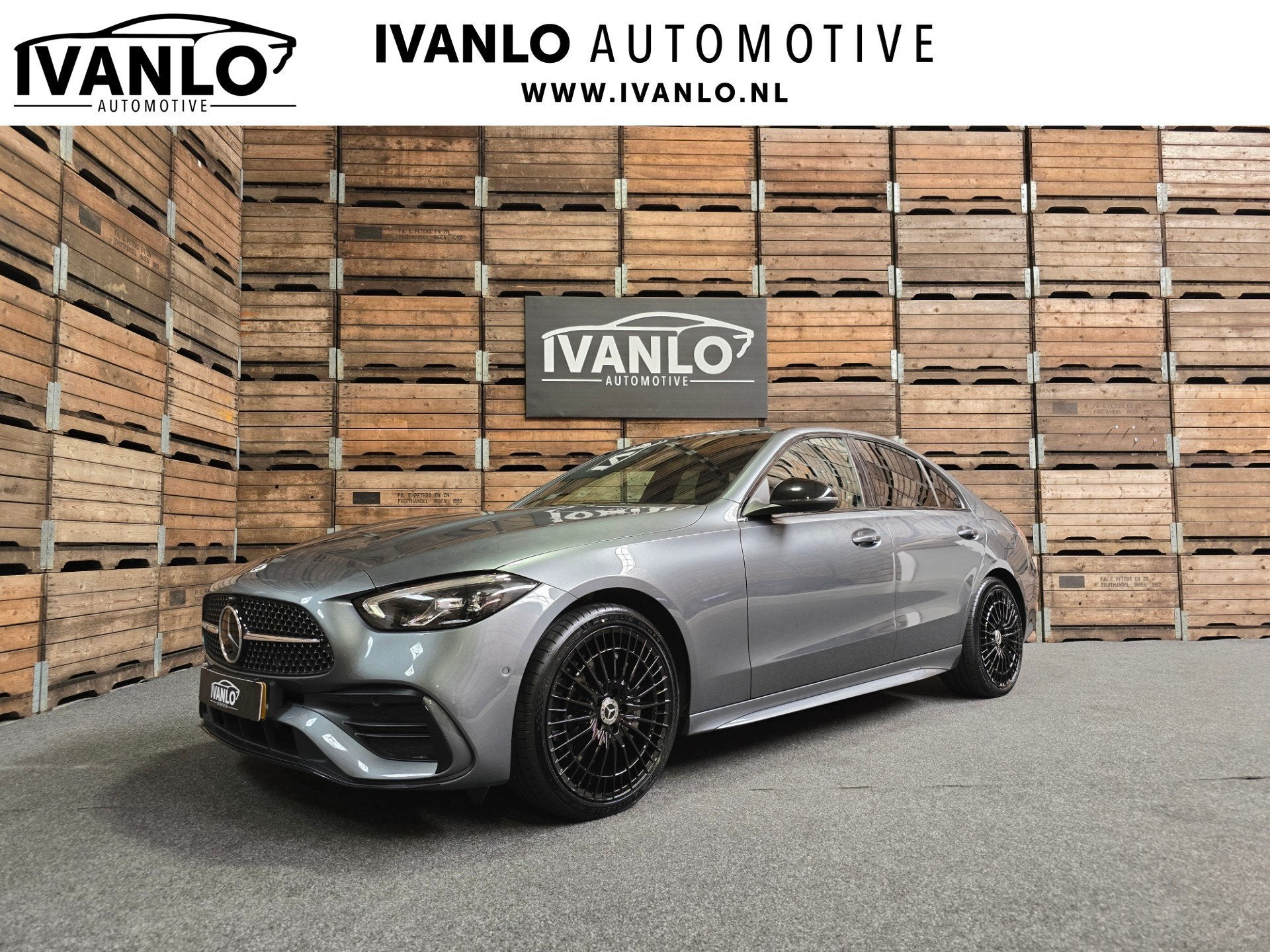 Mercedes-Benz C-klasse 300 e AMG Line PHEV Leder LED Camera, Auto's, Automaat, Dealer onderhouden, Achterwielaandrijving, 4 cilinders