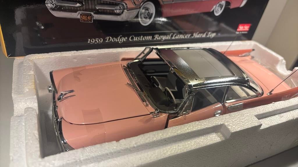 Dodge custum royal lancer hard top 1959 schade sun star 1.18, Ophalen of Verzenden, Sun Star, A, A