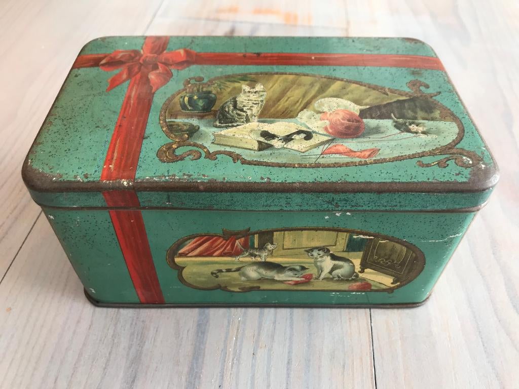 Antiek Victoriaans Jugendstil blik met Katten, Verzamelen, Ophalen of Verzenden, Gebruikt, Overige
