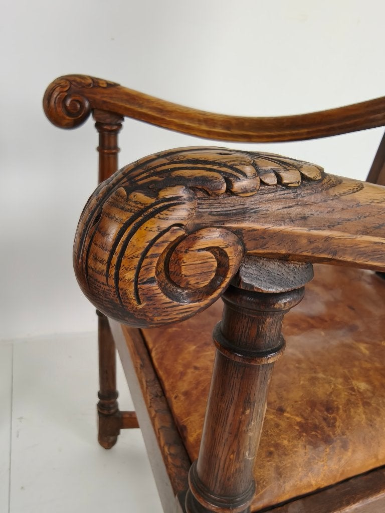 Set van 2 Eikenhouten Armstoelen – F. Parker & Son,, Ophalen of Verzenden