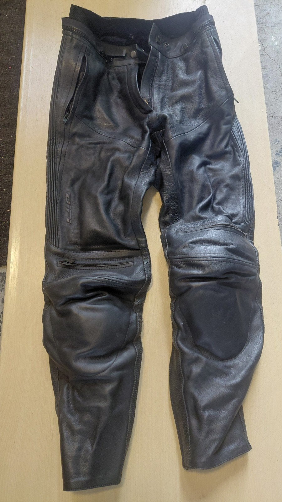 difi moterbroek  m 36, Ophalen, Difi, Broek | textiel, Dames
