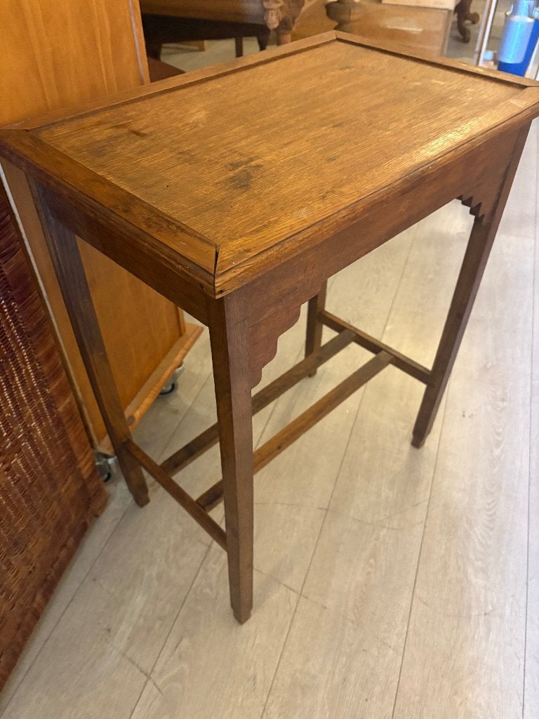 Antiek Tafeltje / Side-Table met klep., Ophalen