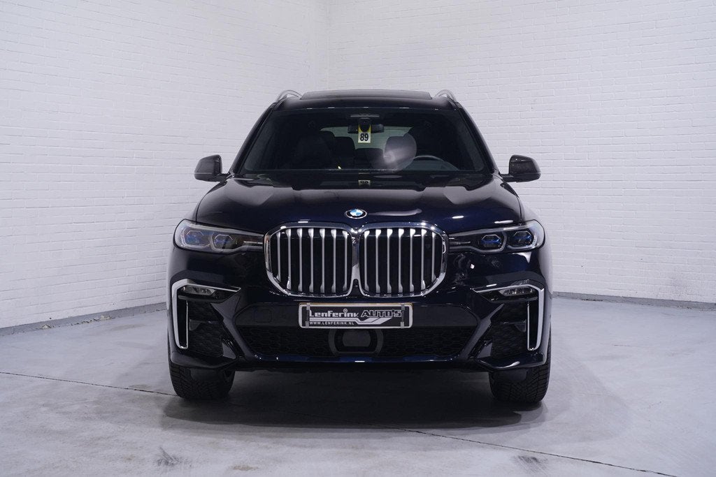 BMW X7 xDrive40i M Sport NAP M Stoelen Carbon spiegels Leder, Gebruikt, 7 stoelen, Zwart, Vierwielaandrijving