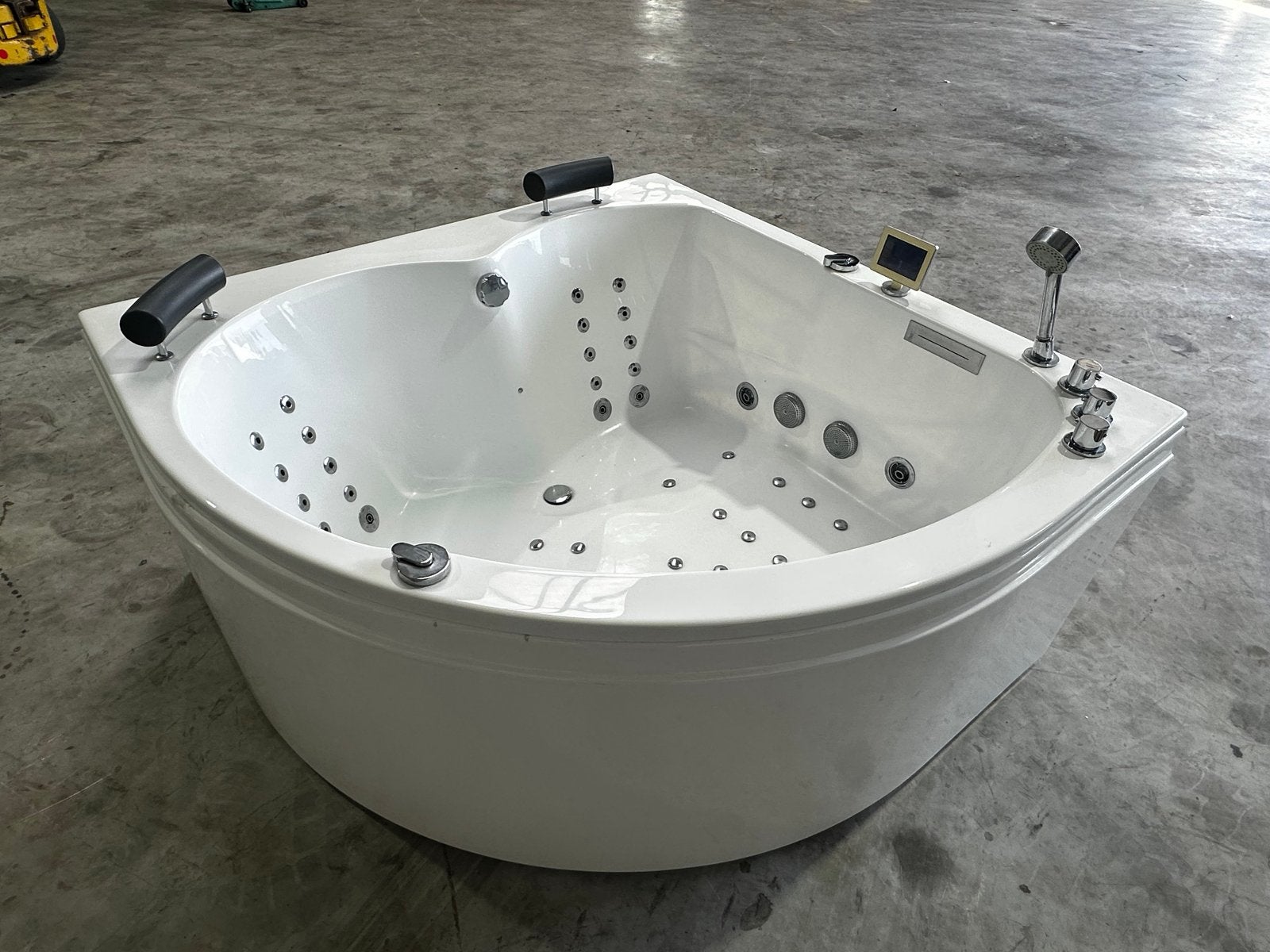 Whirlpool Bad Water en Luchtmassage., Ophalen, Zo goed als nieuw