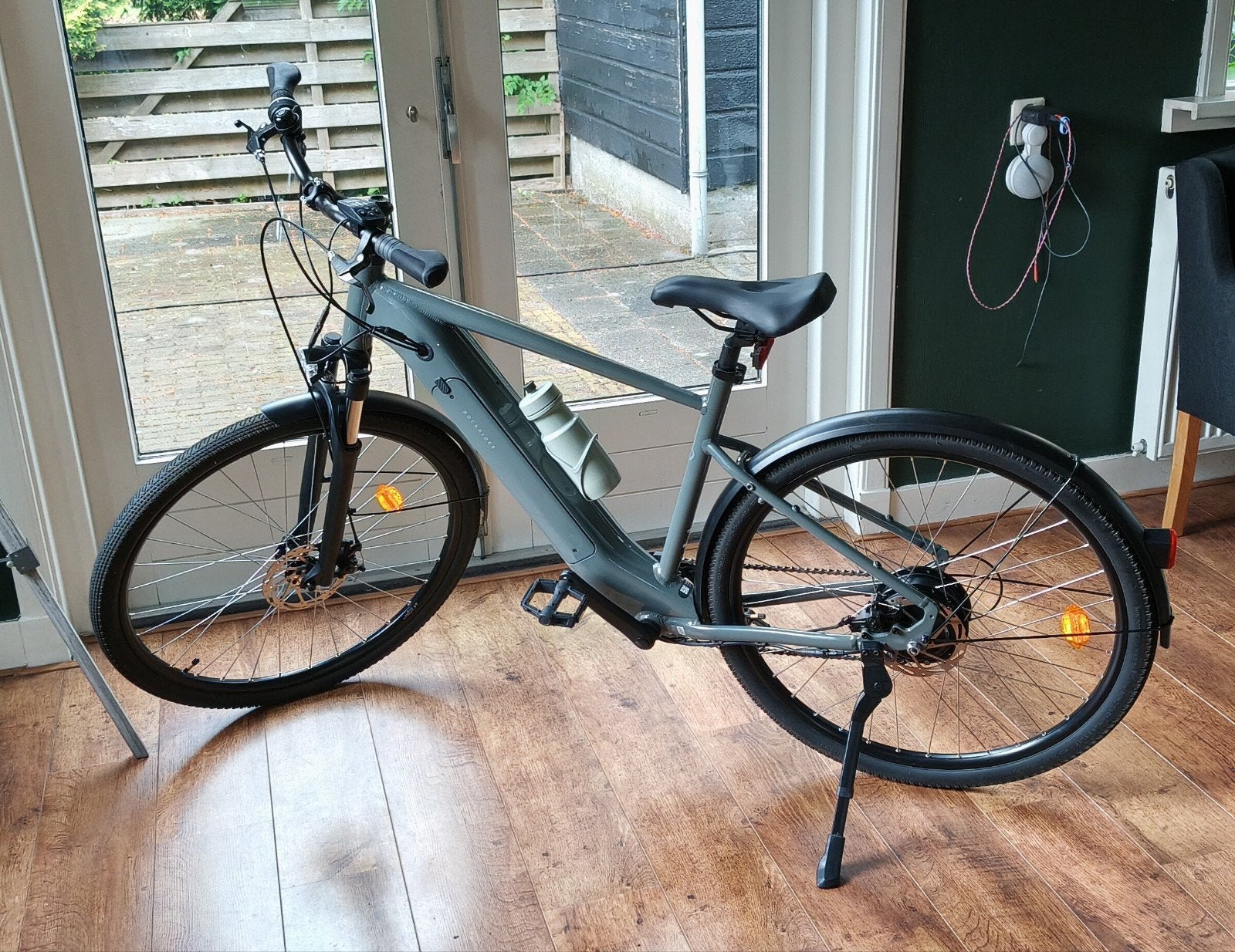Decathlon Rockrider E-ACTV 100 Electr. Hybridefiets L/XL, Zo goed als nieuw, 50 km per accu of meer, 55 tot 59 cm, Ophalen