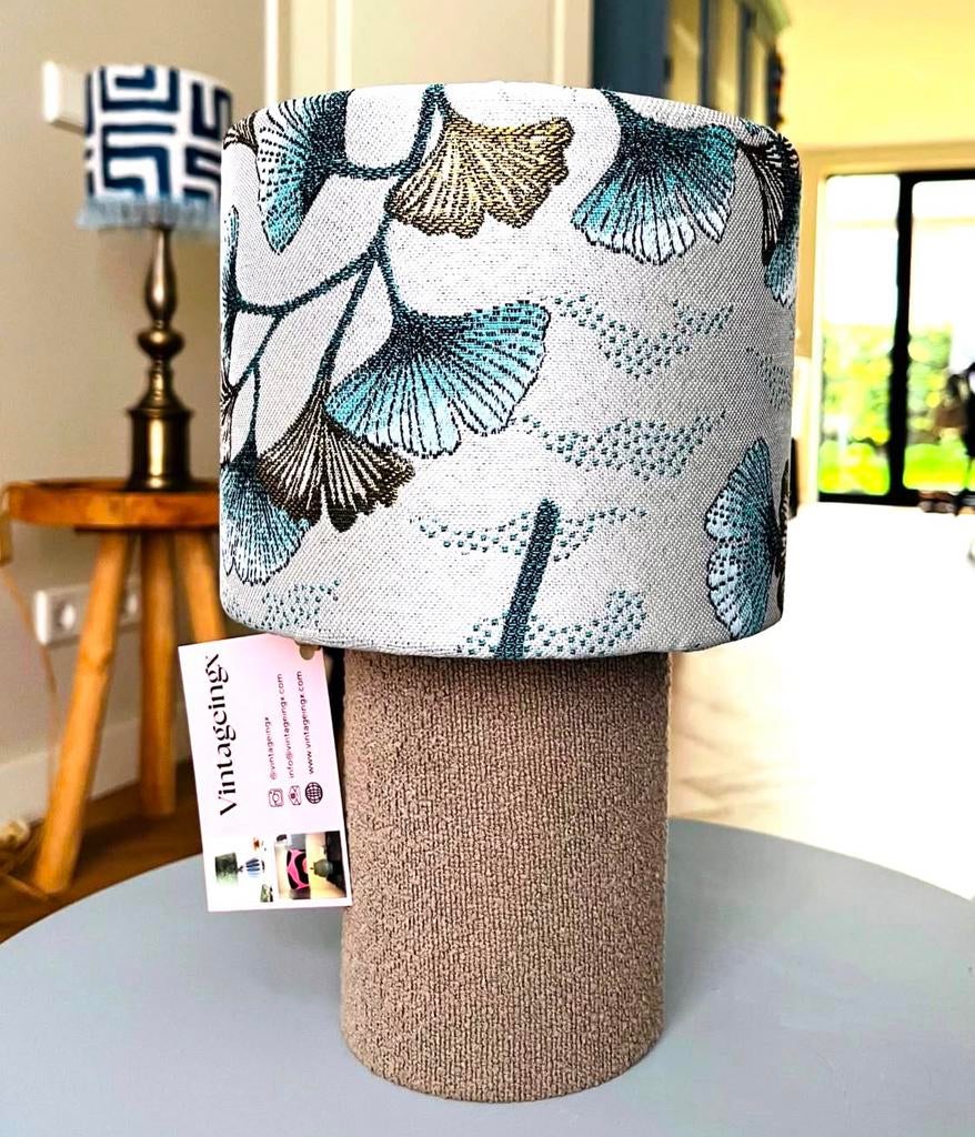 Moderne tafellamp met karakter! NIEUW, Ophalen of Verzenden, Zo goed als nieuw, Rond, Minder dan 25 cm
