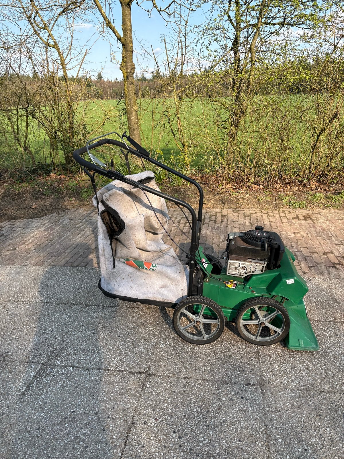 Billy Goat Bladzuiger op Benzine met Opvangzak, Tuin en Terras, Bladblazers, Gebruikt, Handgedragen, Benzine, Met opvangzak, Ophalen of Verzenden