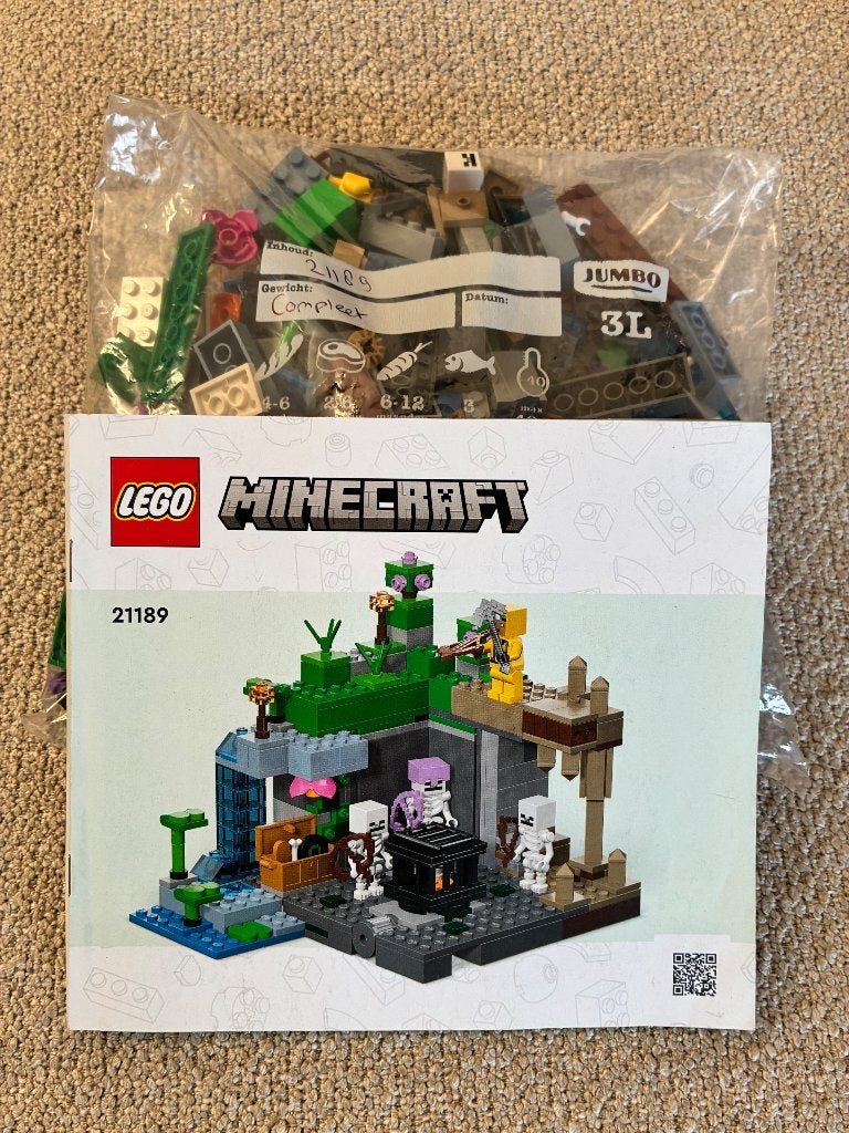 Lego Minecraft 21189 compleet, Minecraft, Lego, Ophalen of Verzenden, Complete set