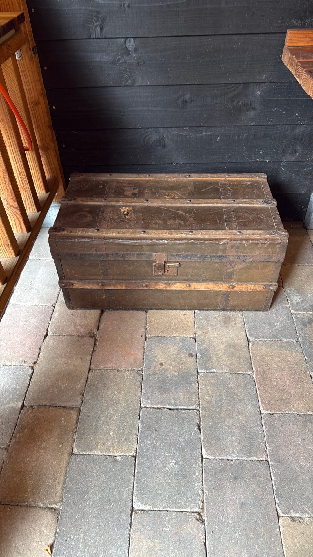 Kist beslagen met koper., Ophalen, Minder dan 50 cm, Gebruikt, 100 tot 150 cm