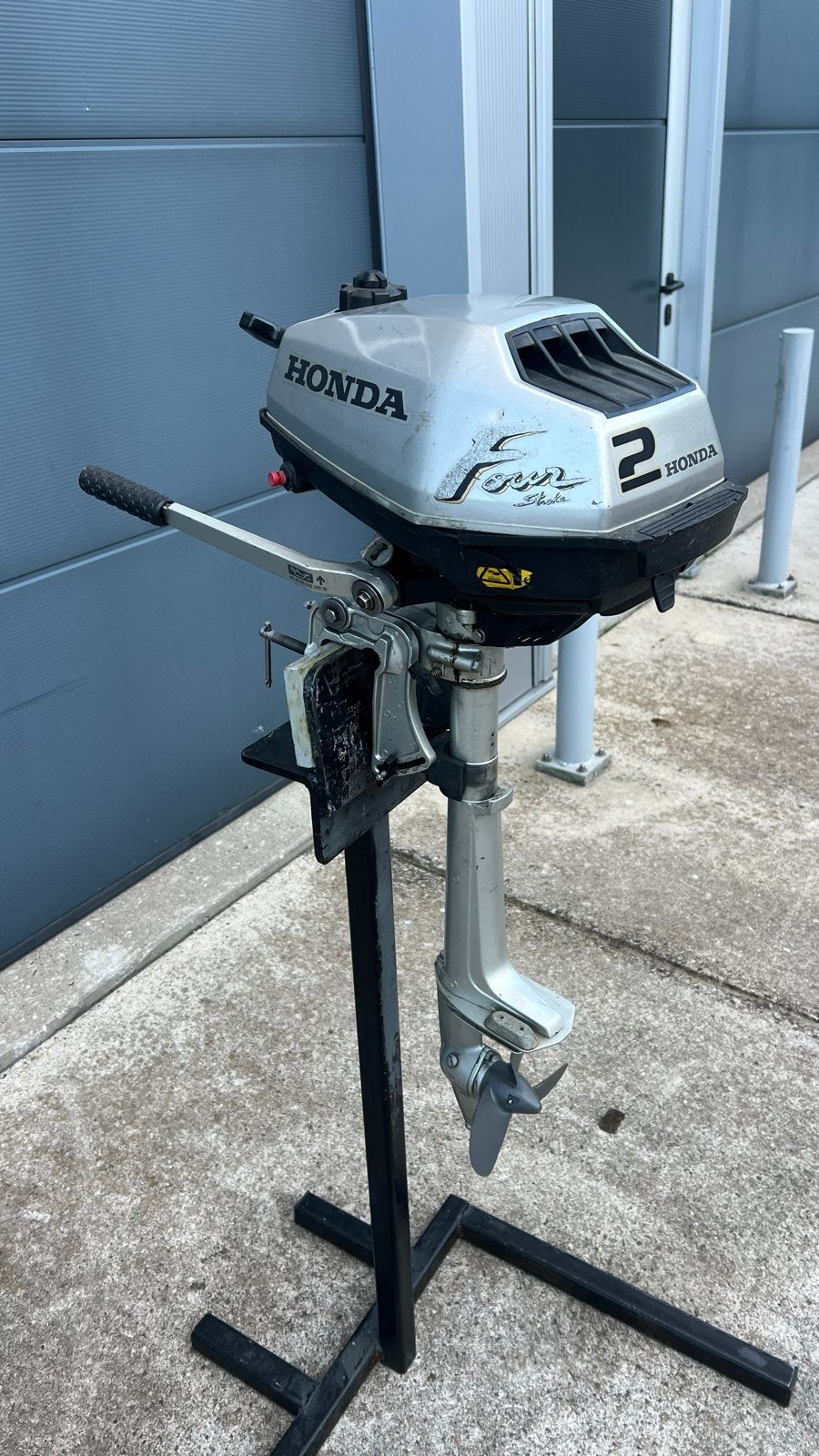 Honda 2pk Buitenboordmotor - Opknapper, Ophalen, Gebruikt