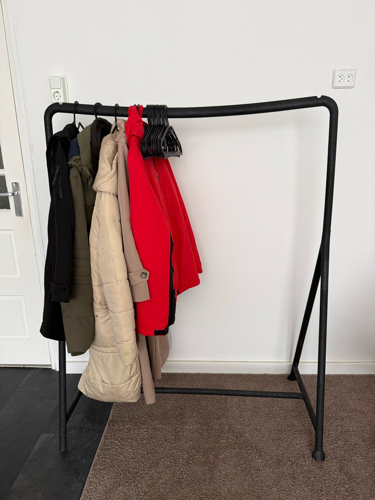 IKEA Turbo Kledingrek Zwart, Ophalen, Zo goed als nieuw
