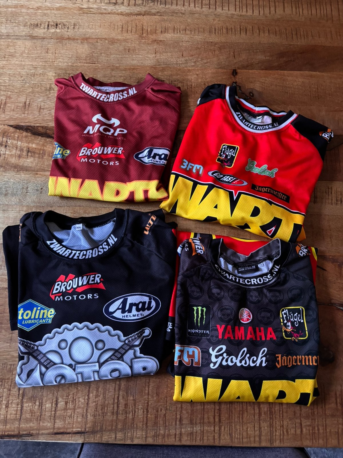 Zwarte cross shirtjes 4 stuks XXL, Ophalen of Verzenden, Zo goed als nieuw, Overige maten