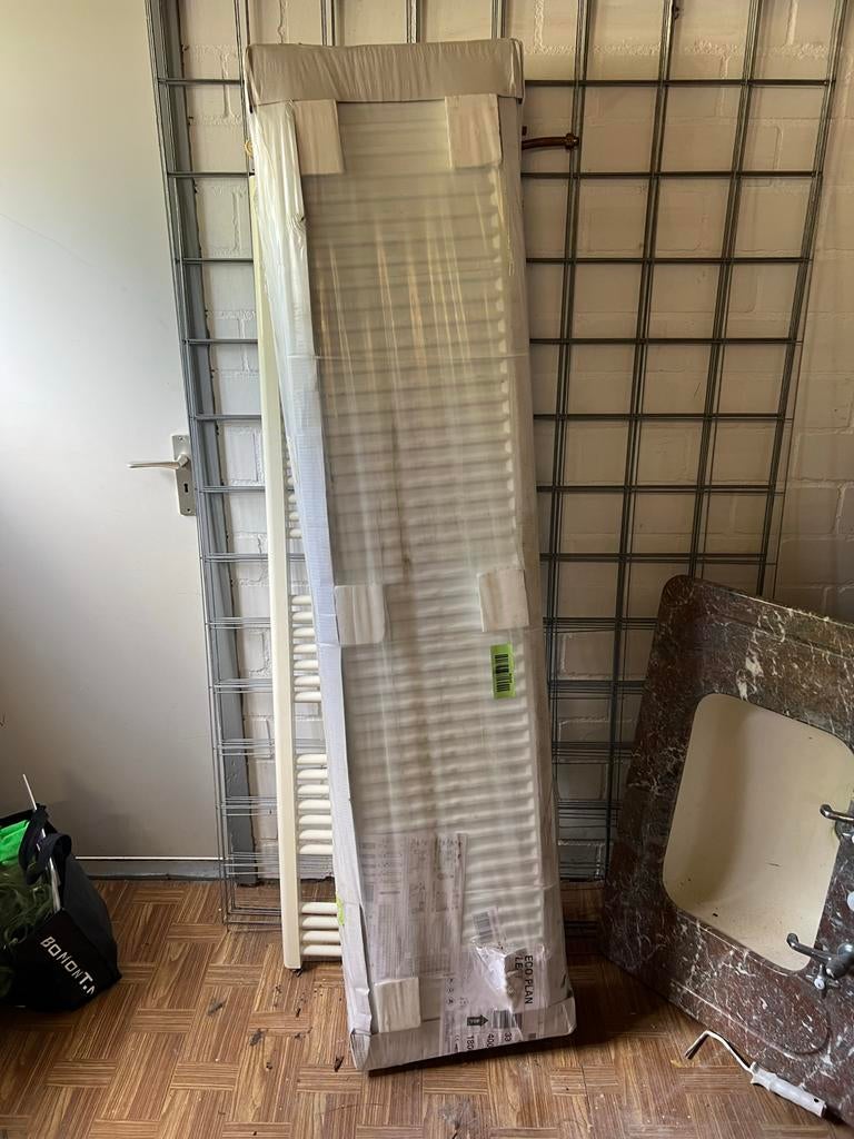 Nieuwe Ecoplan Radiator Wit 180x40x33 cm, Doe-het-zelf en Verbouw, Verwarming en Radiatoren, 30 tot 80 cm, Radiator, Nieuw, 150 cm of meer