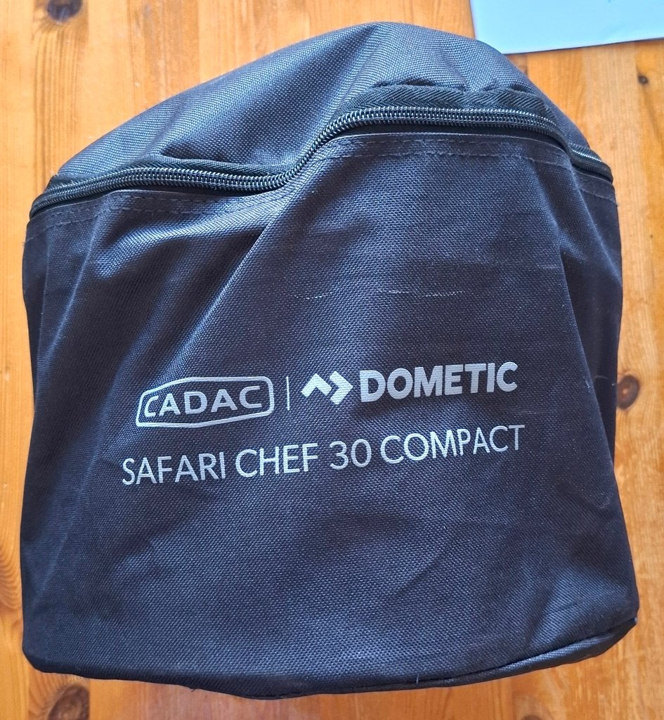 CADAC DOMETIC SAFARI CHEF 30 COMPACT, Tuin en Terras, Gasbarbecues, Ophalen, Zo goed als nieuw, Cadac safari chef