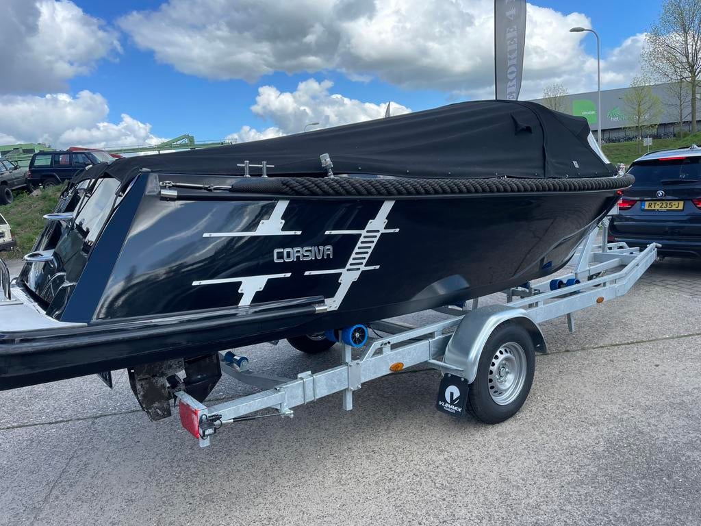 Mooie Corsiva 590 tender + 25 pk Mercury, Watersport en Boten, Sloepen, Ophalen, 10 tot 30 pk, Zo goed als nieuw, 3 tot 6 meter