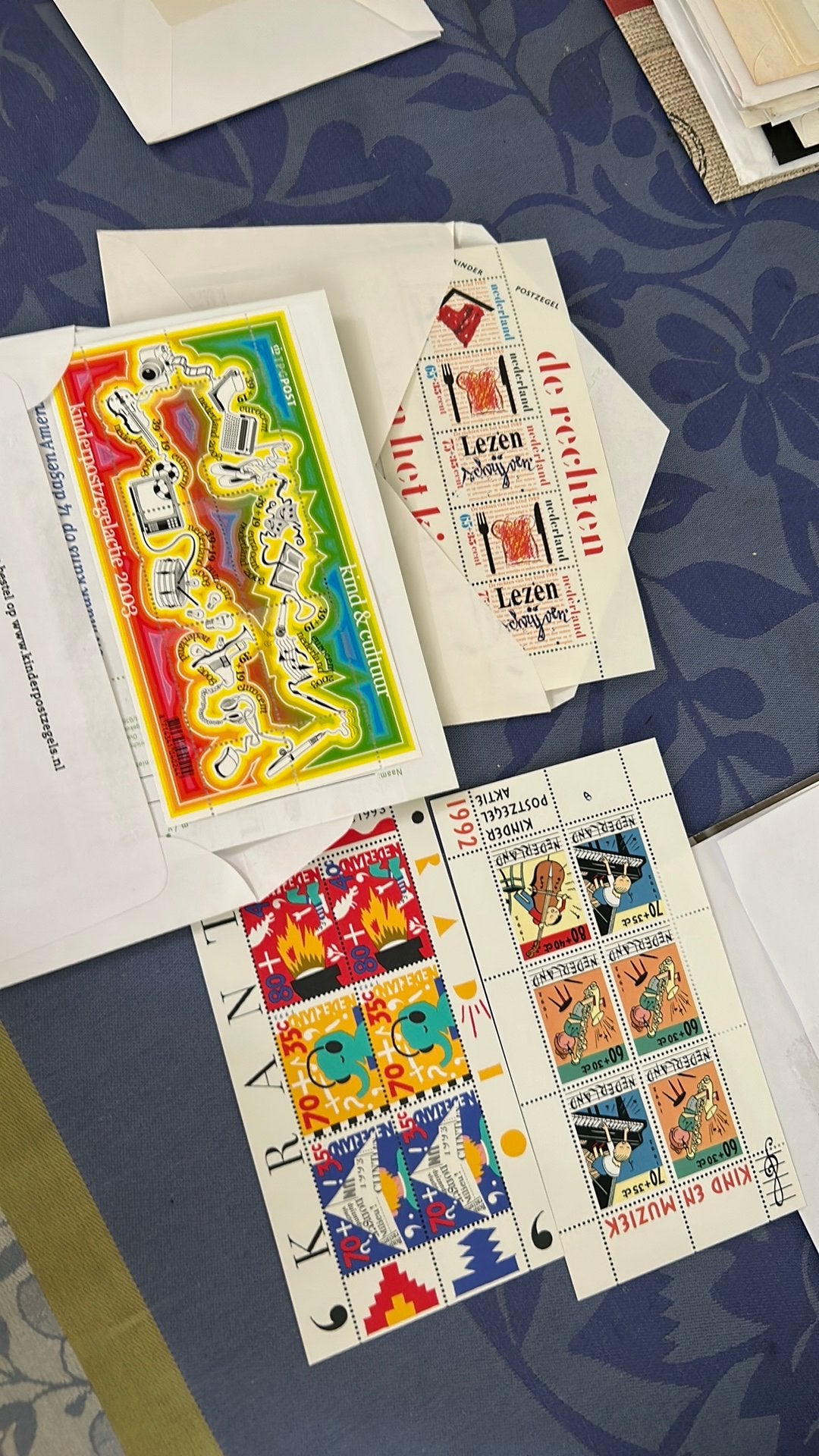 Kinderpostzegel velletjes diverse jaren, Postzegels en Munten, Postzegels | Nederland, Ophalen of Verzenden, Na 1940, Postfris