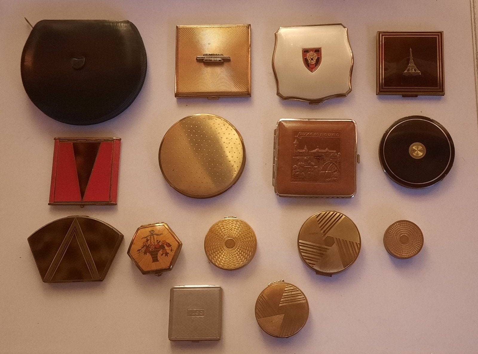 Lot Poeder Compacts, Verzenden