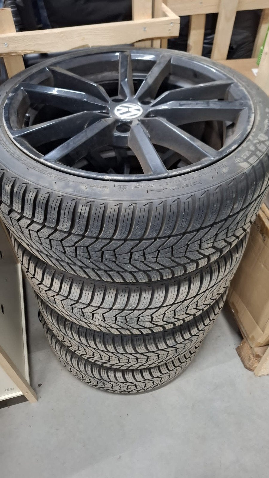 Pretoria velgen met Hankook banden 225/40R18 5x112, Ophalen