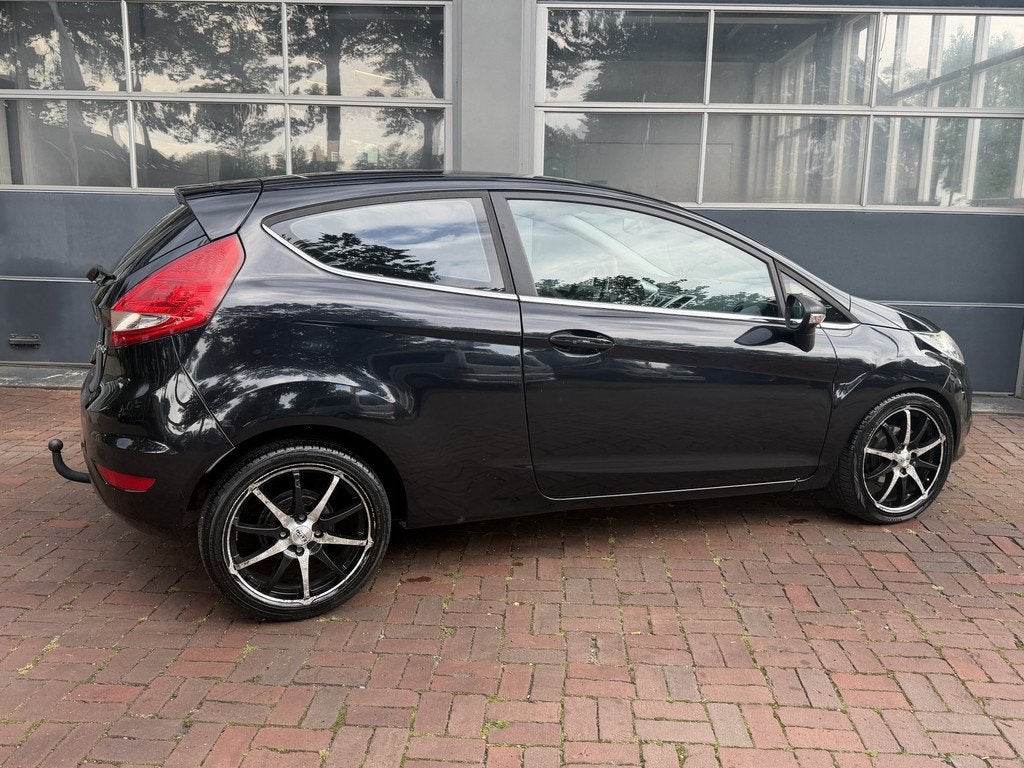 Ford Fiesta 1.4 Trend Bj 2008 Km 165.000 Airco/Clima,15Inch,, Voorwielaandrijving, Stof, Gebruikt, 31 €/maand