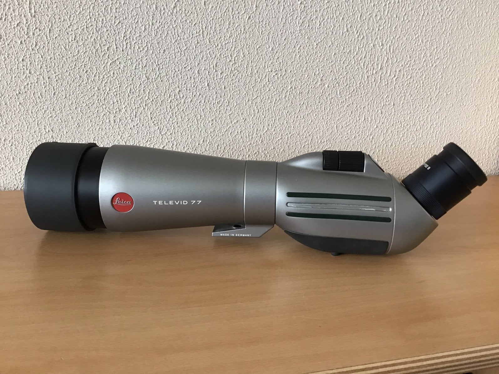 Leica Televid 77 Telescoop + meer, Ophalen, Lenzentelescoop (refractor), Met statief, Zo goed als nieuw