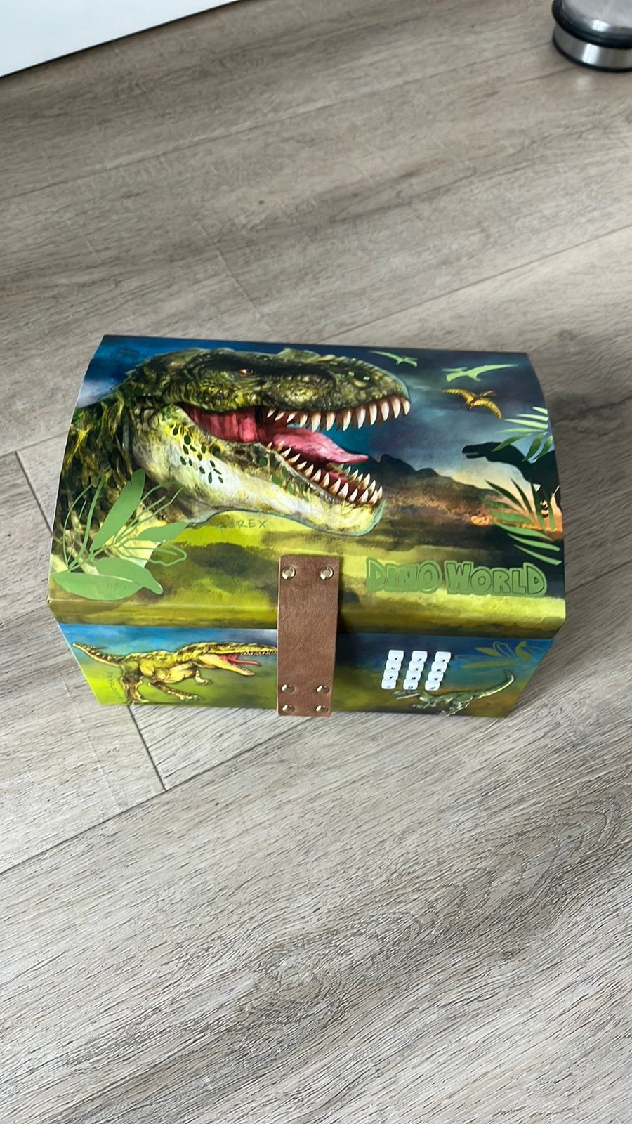 Dino world dagboek met geheime code, Ophalen of Verzenden, Zo goed als nieuw