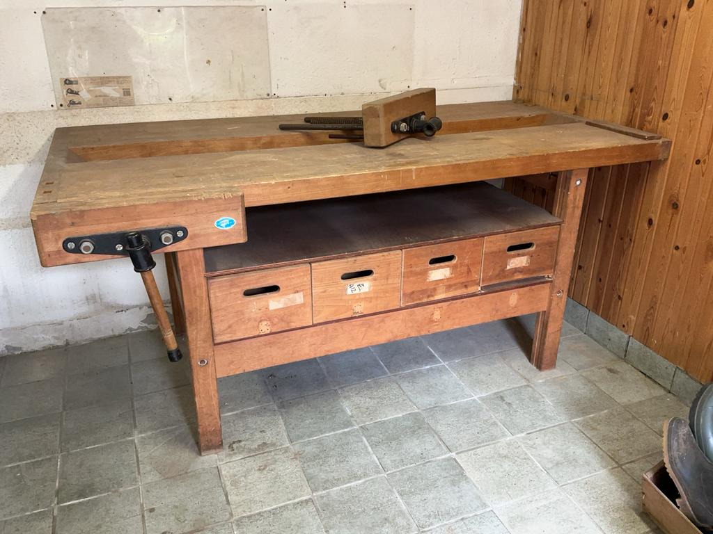 Robuuste Werkbank met Bankschroef en Lades, Doe-het-zelf en Verbouw, Werkbanken, Ophalen, Gebruikt, 170 cm of meer, Bankschroef