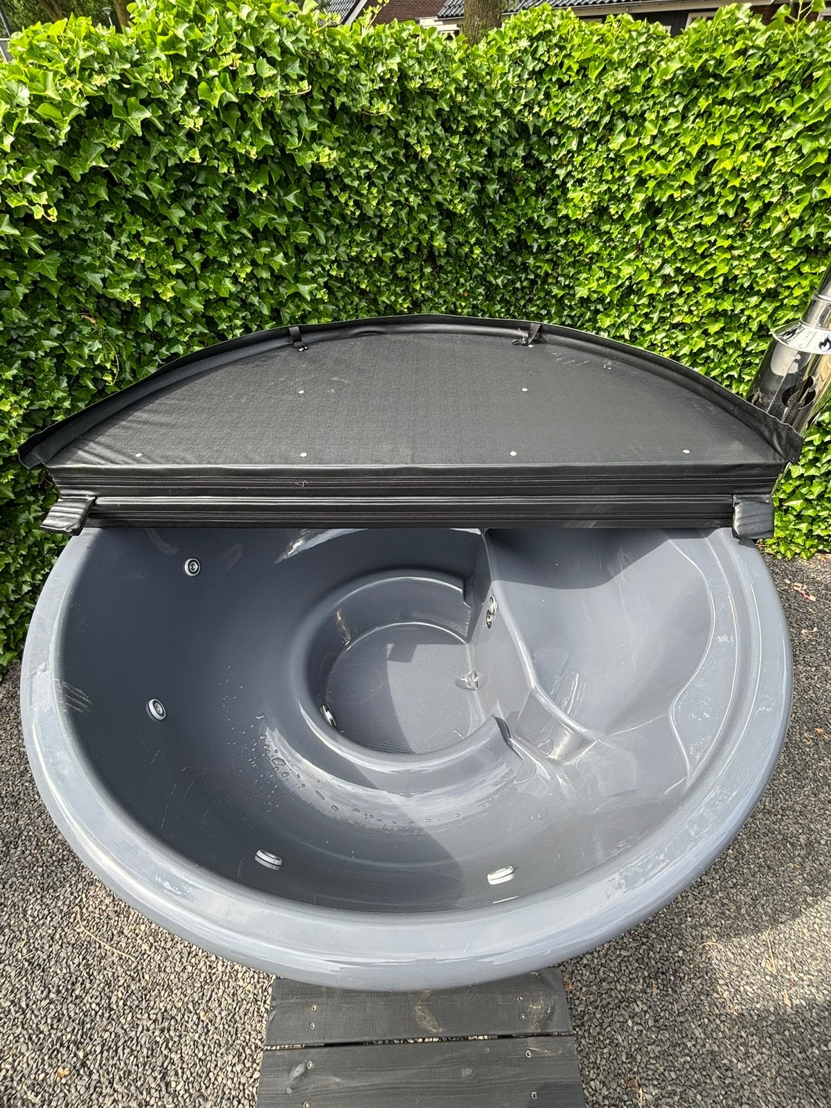 Zomer actie, Full-Option Hottub met interne kachel hot tub, Nieuw, Inbouw, Vast, Afdekzeil