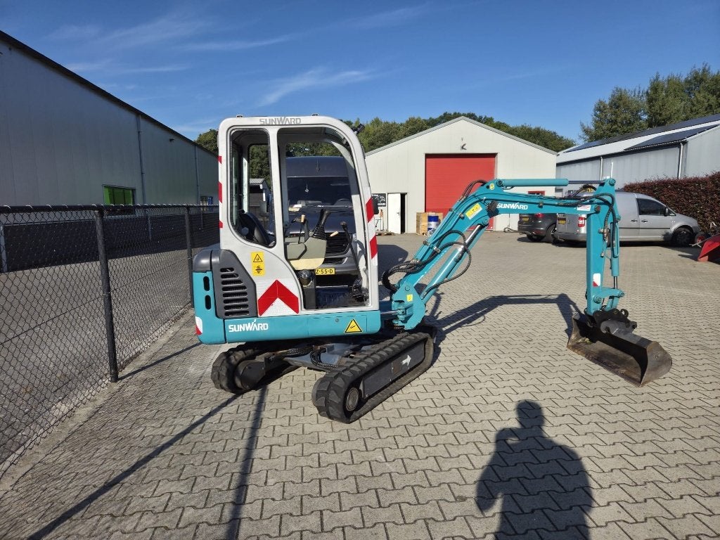 Sunward SWE17| 2011|1870 kg Minigraver | Als Nieuw |1987 uur, Ophalen of Verzenden, Graafmachine