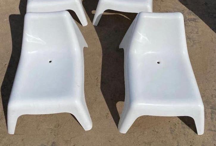 Ikea bunsö kunstof witte stoelen 2xstoeltjes vago, Ophalen of Verzenden, Zo goed als nieuw, Stoel(en)